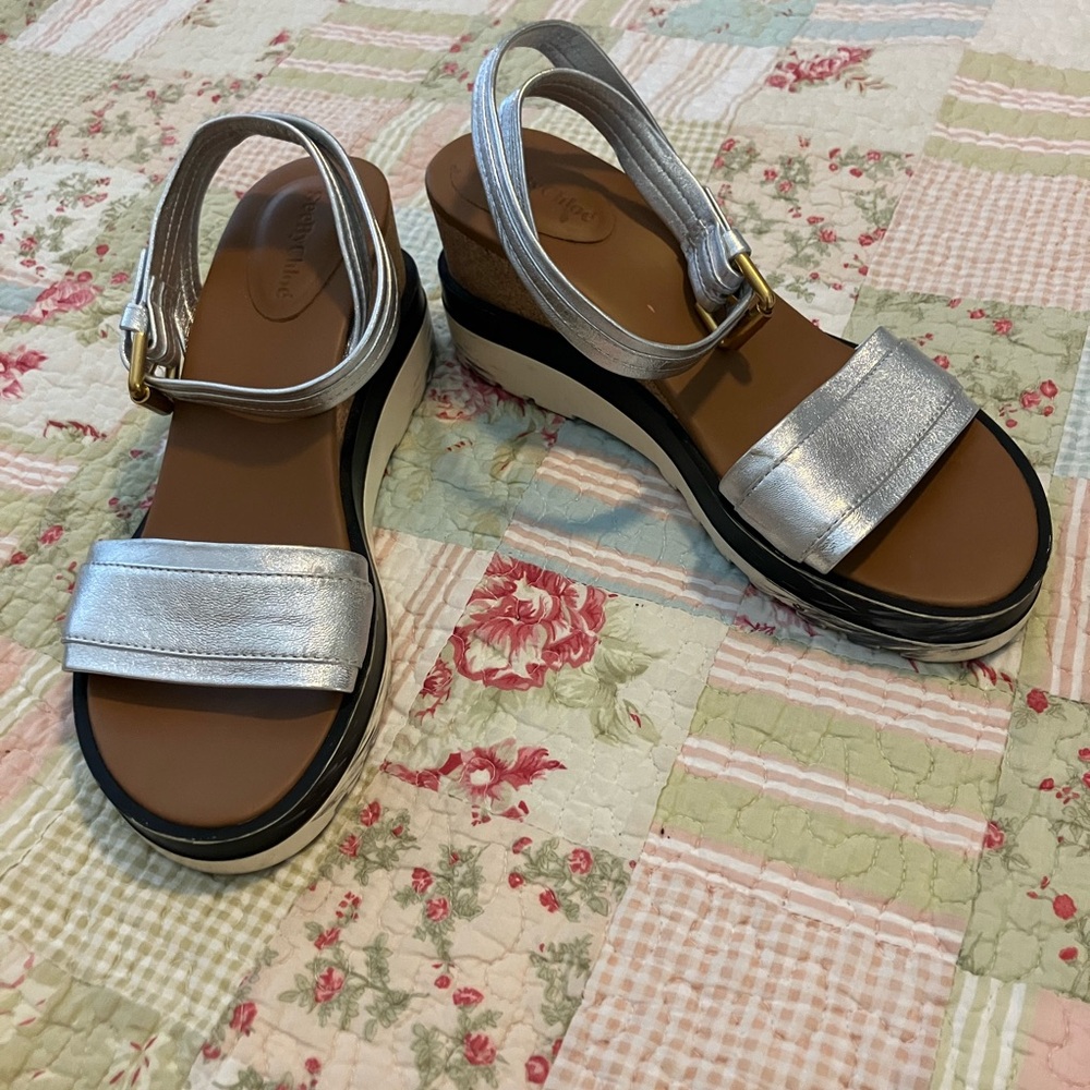 See By Chloe Silver Metallic Platform Slingback Sandals
